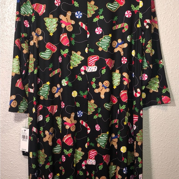 AGB DRESS N.W.T. SIZE MEDIUM HOLIDAY PRINT 20” X 35” Festive Not So Ugly X- Mas - Picture 2 of 7